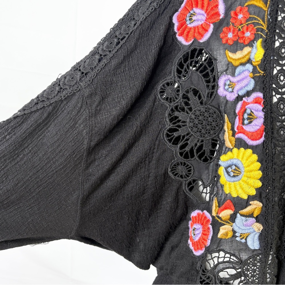Free People Serafina Black‎ Embroidered Peasant Top - Small Boho - Picture 5 of 15